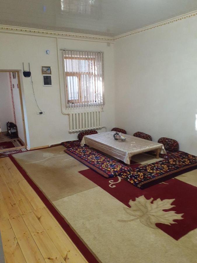 Khiva Abdulla Guest House Esterno foto